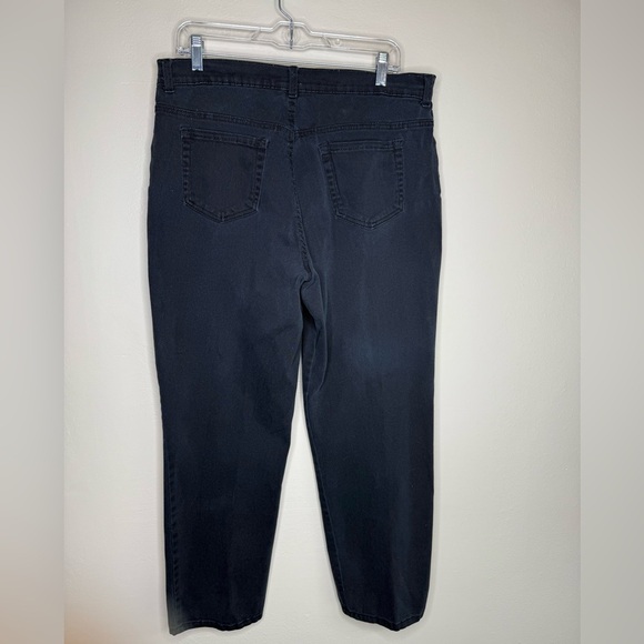 Gloria Vanderbilt Amanda Straight Leg Black Jeans Size 14 Short - Picture 2 of 8